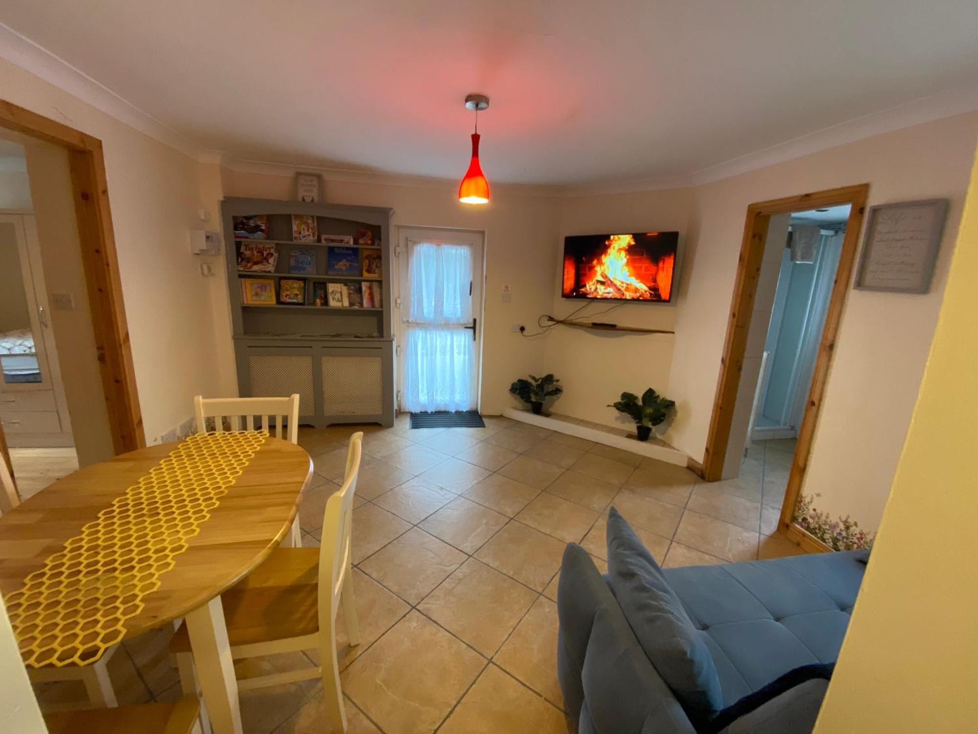 Beach Golf Getaway Apt 1 Даунингс Екстериор снимка